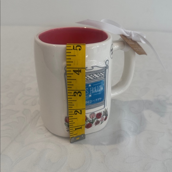 Rae Dunn ‘Gilmore Girls’ Mug - Picture 7 of 8